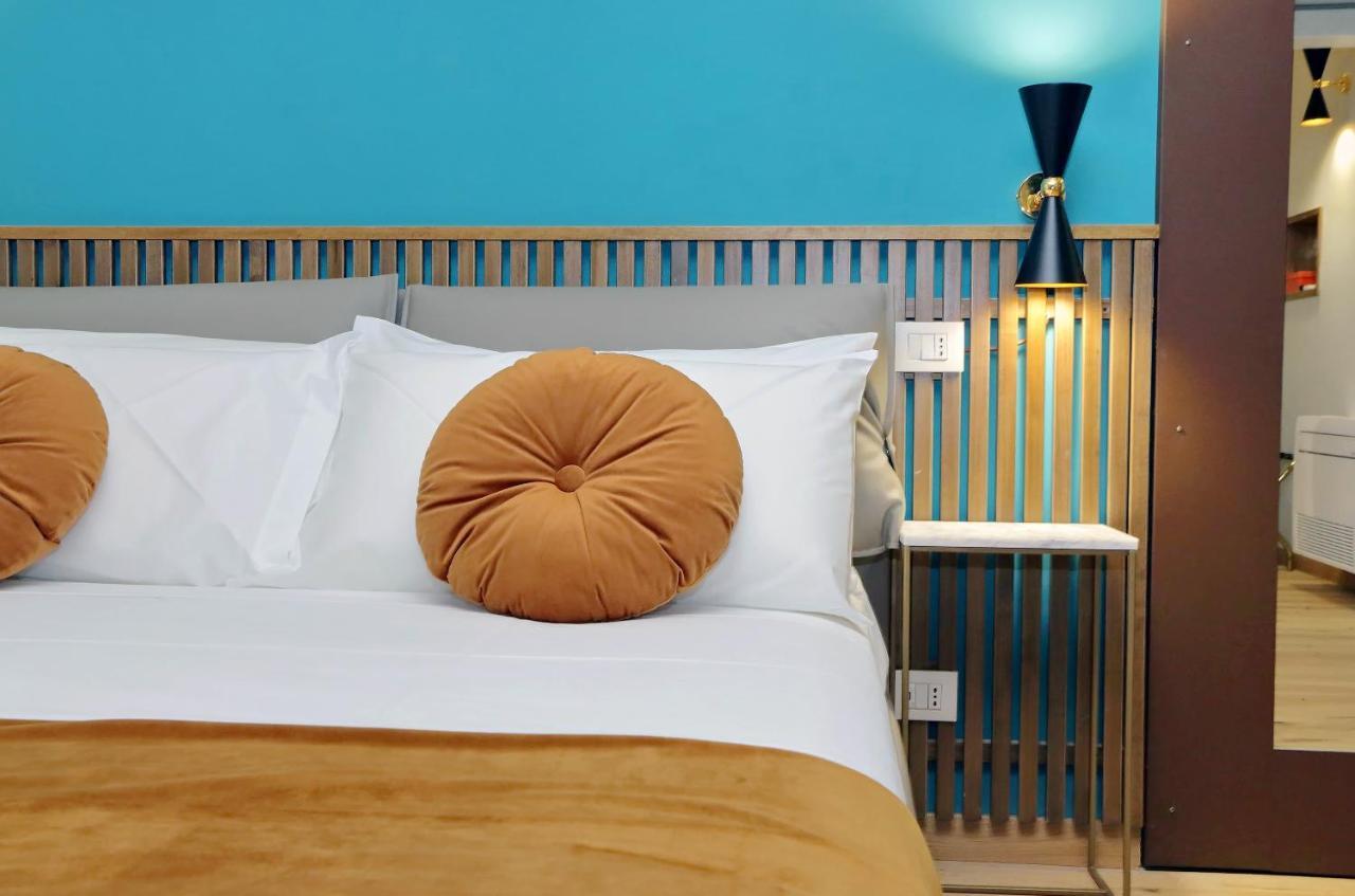 Charming Suites Navona Rzym Zewnętrze zdjęcie