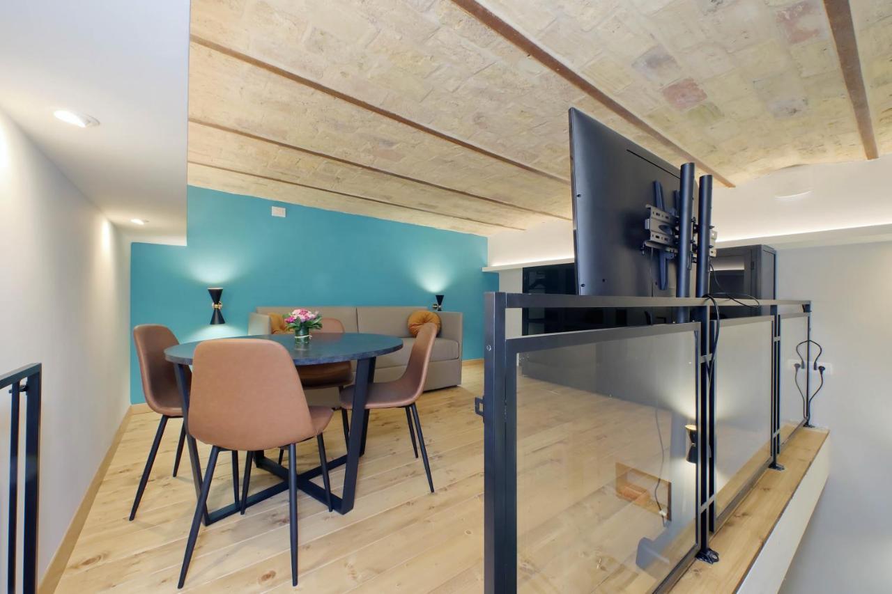 Charming Suites Navona Rzym Zewnętrze zdjęcie