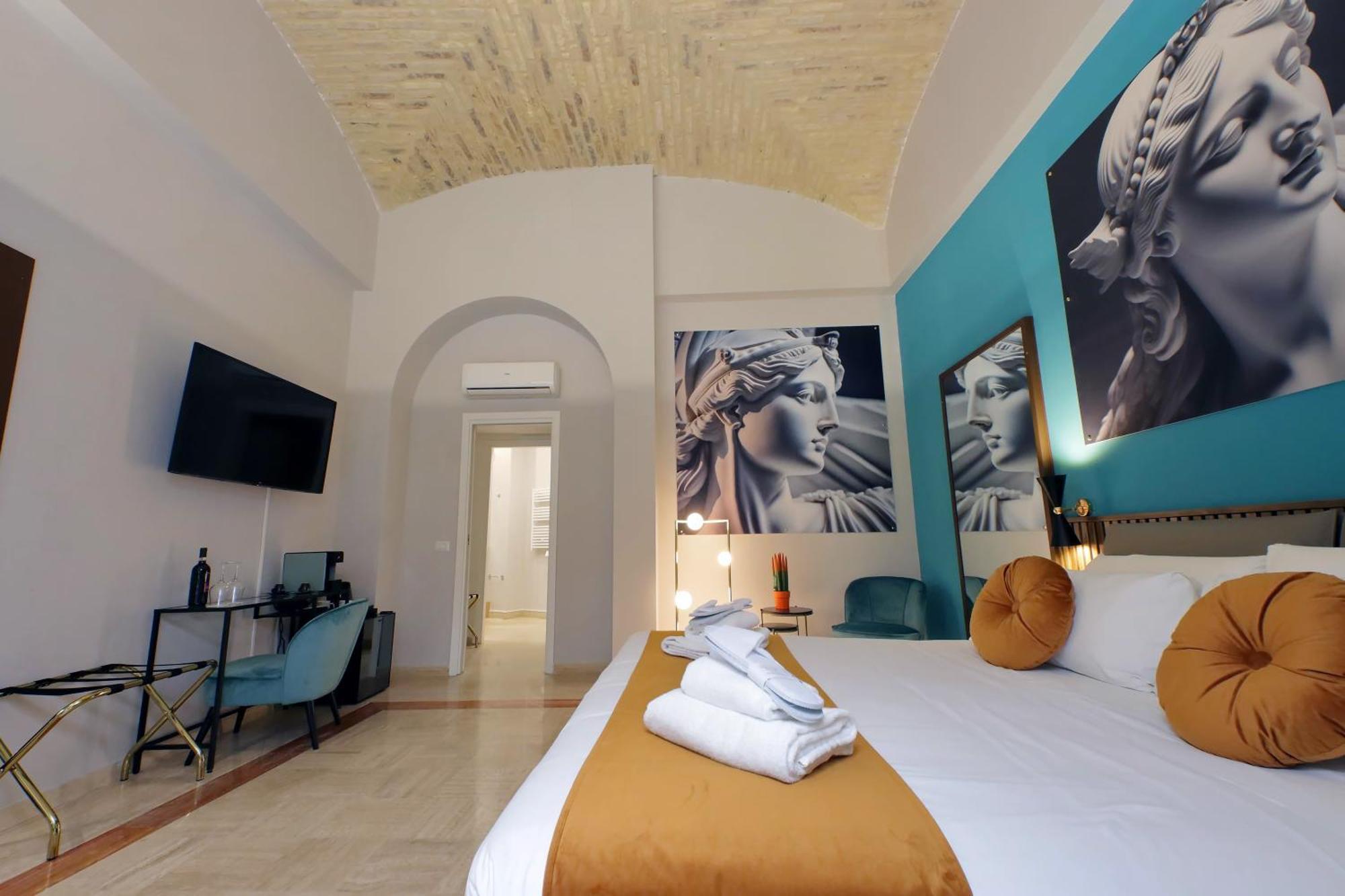 Charming Suites Navona Rzym Zewnętrze zdjęcie